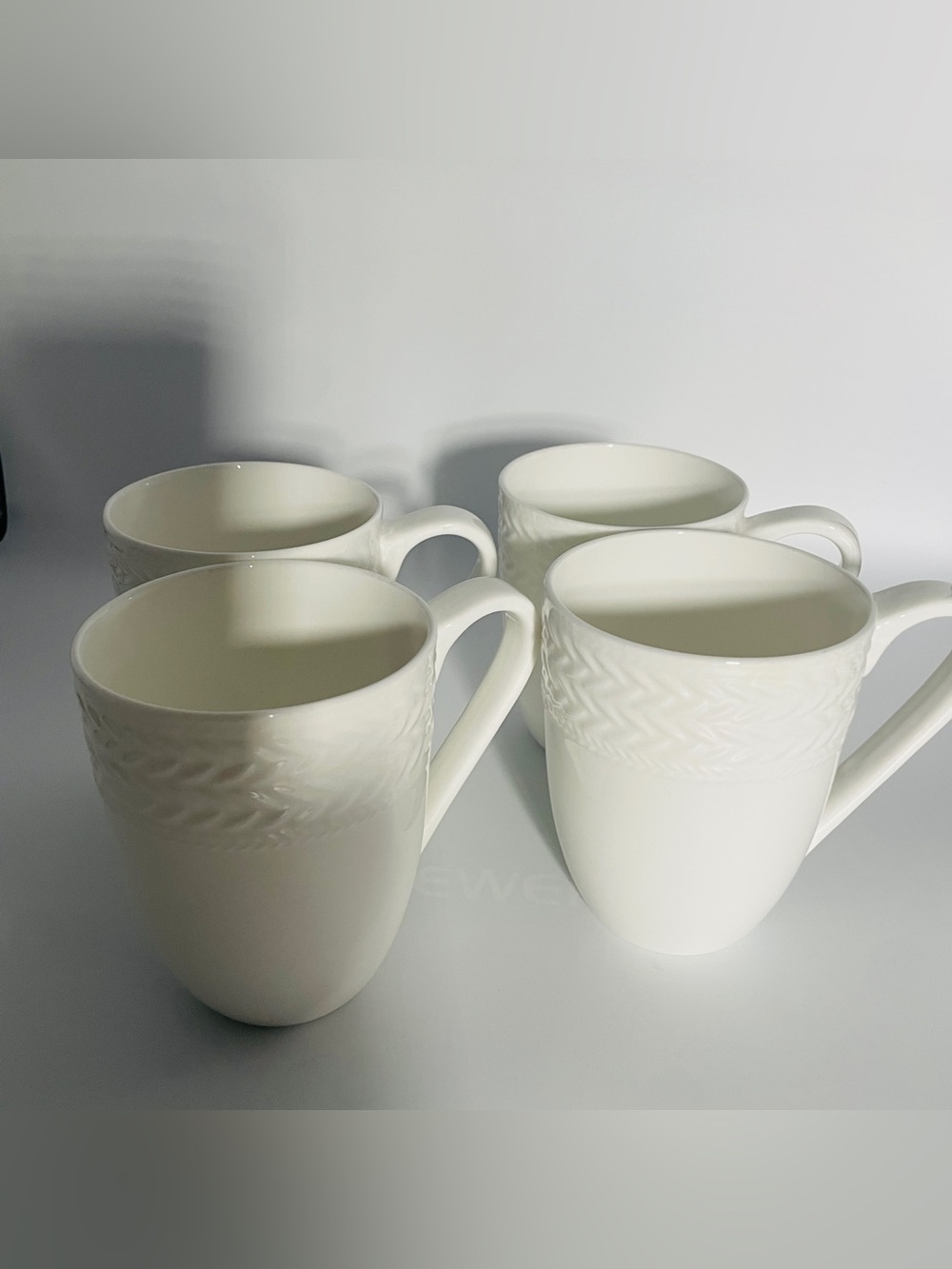 Mikasa Tate White Bone China Coffee  14 oz Mugs  Embossed Wheat Pattern Cup